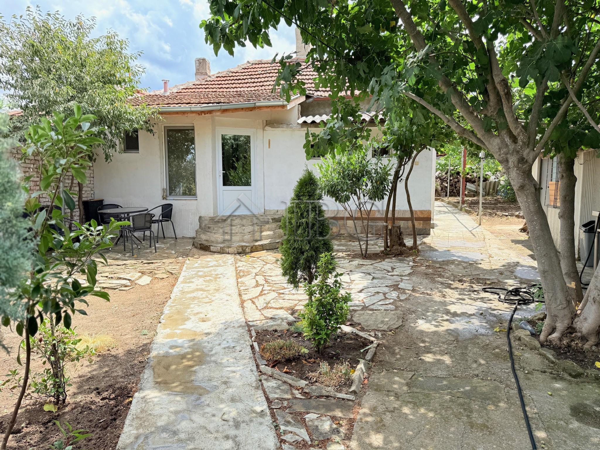 One-Storey House for Sale in Sredets, Burgas Region — photo 2