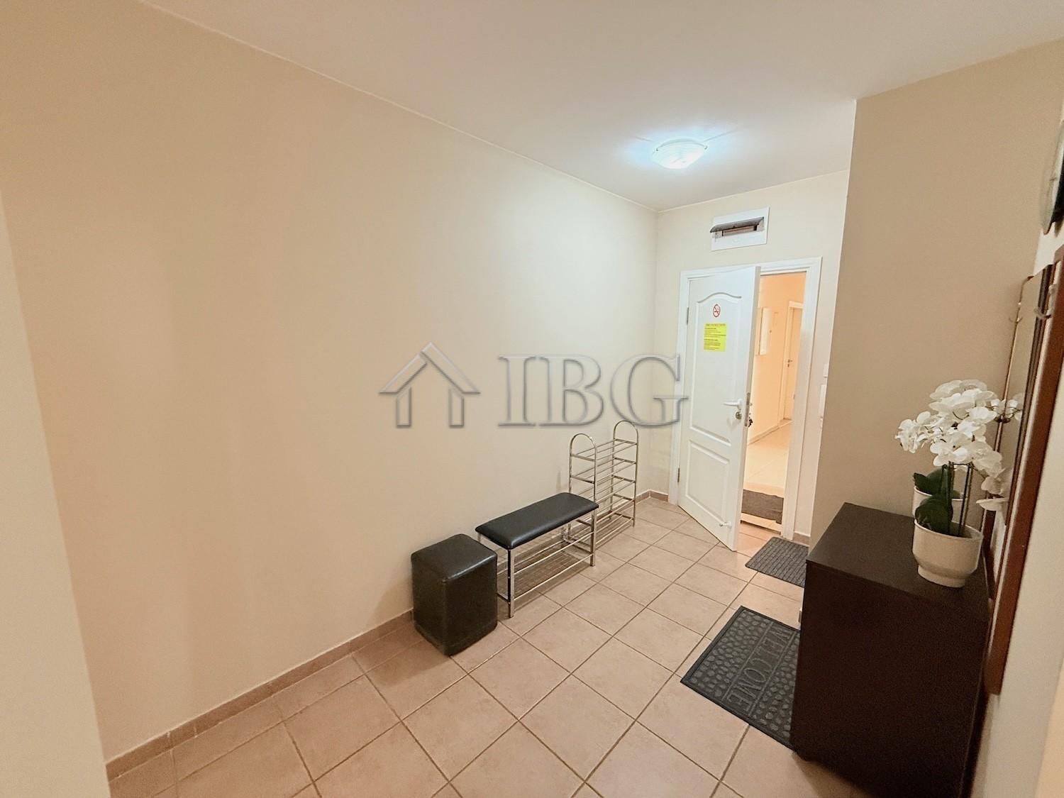 2 Bedroom Apartment with 2 bathrooms and Pool View in Summer Dreams, Sunny Beach — photo 9 of 24