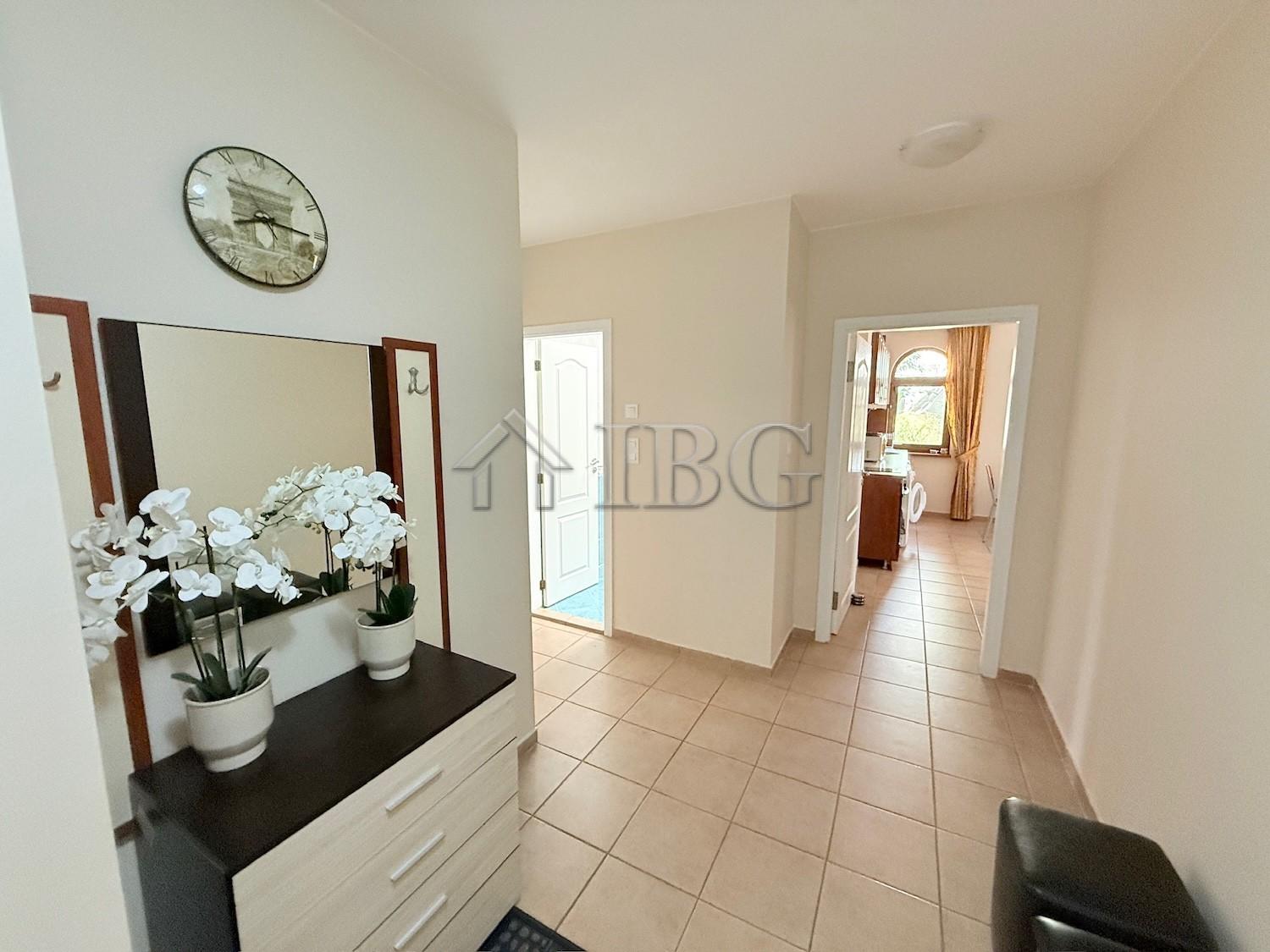 2 Bedroom Apartment with 2 bathrooms and Pool View in Summer Dreams, Sunny Beach — photo 5