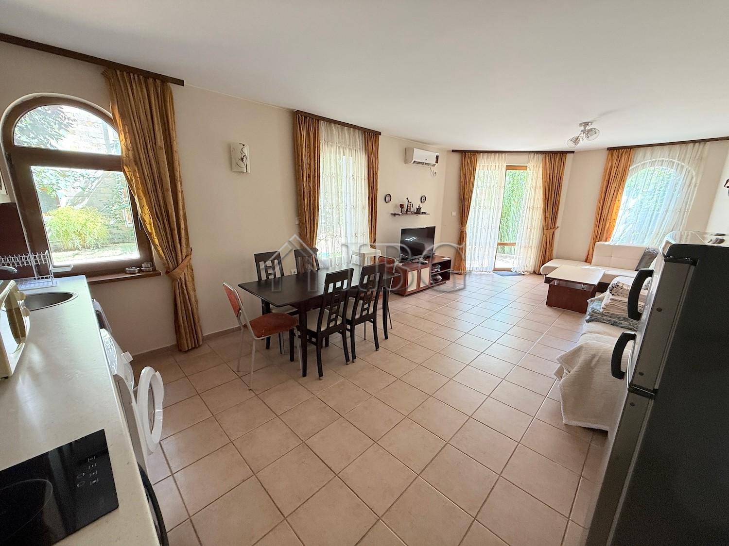 2 Bedroom Apartment with 2 bathrooms and Pool View in Summer Dreams, Sunny Beach — photo 3