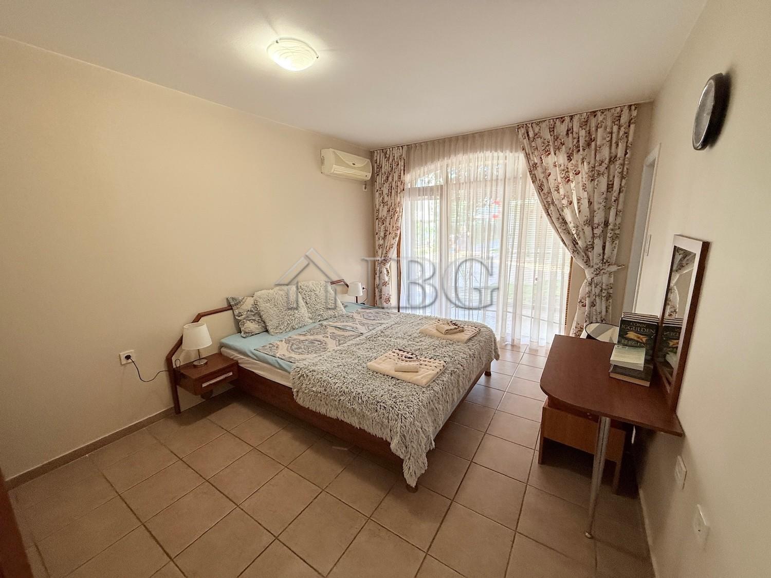 2 Bedroom Apartment with 2 bathrooms and Pool View in Summer Dreams, Sunny Beach — photo 10 of 24