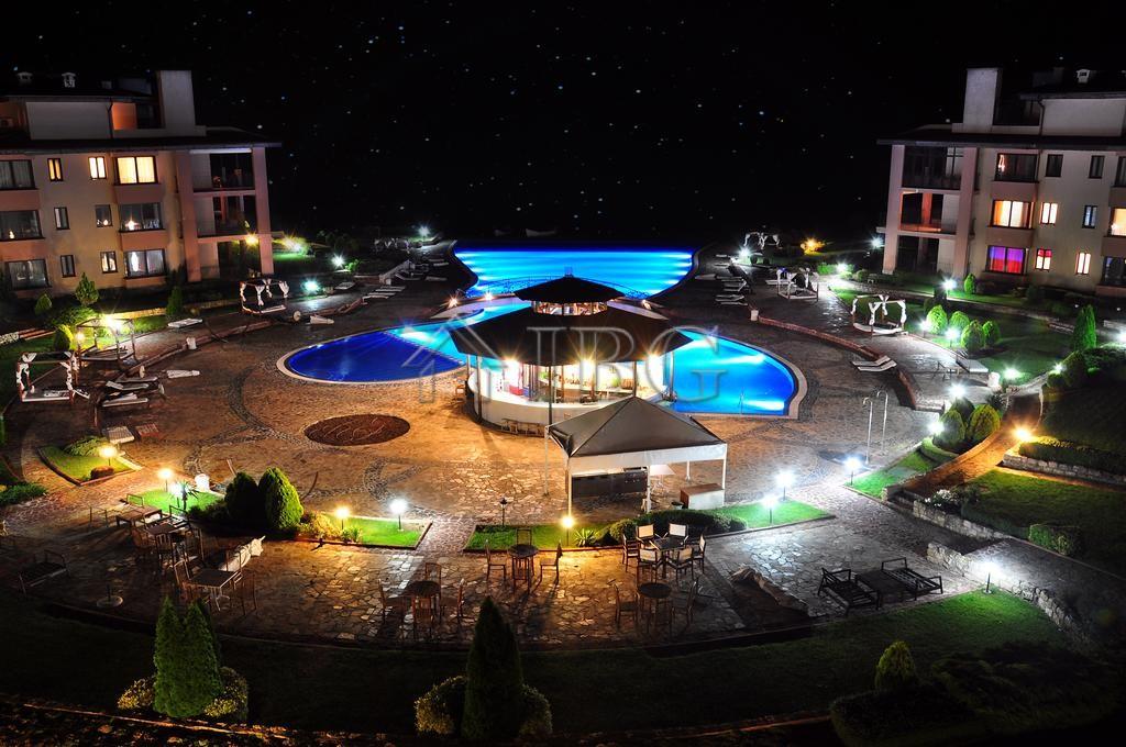 2-Bedroom Apartment with amazing Sea and Pool View - Kaliakria Resort — photo 15 of 19