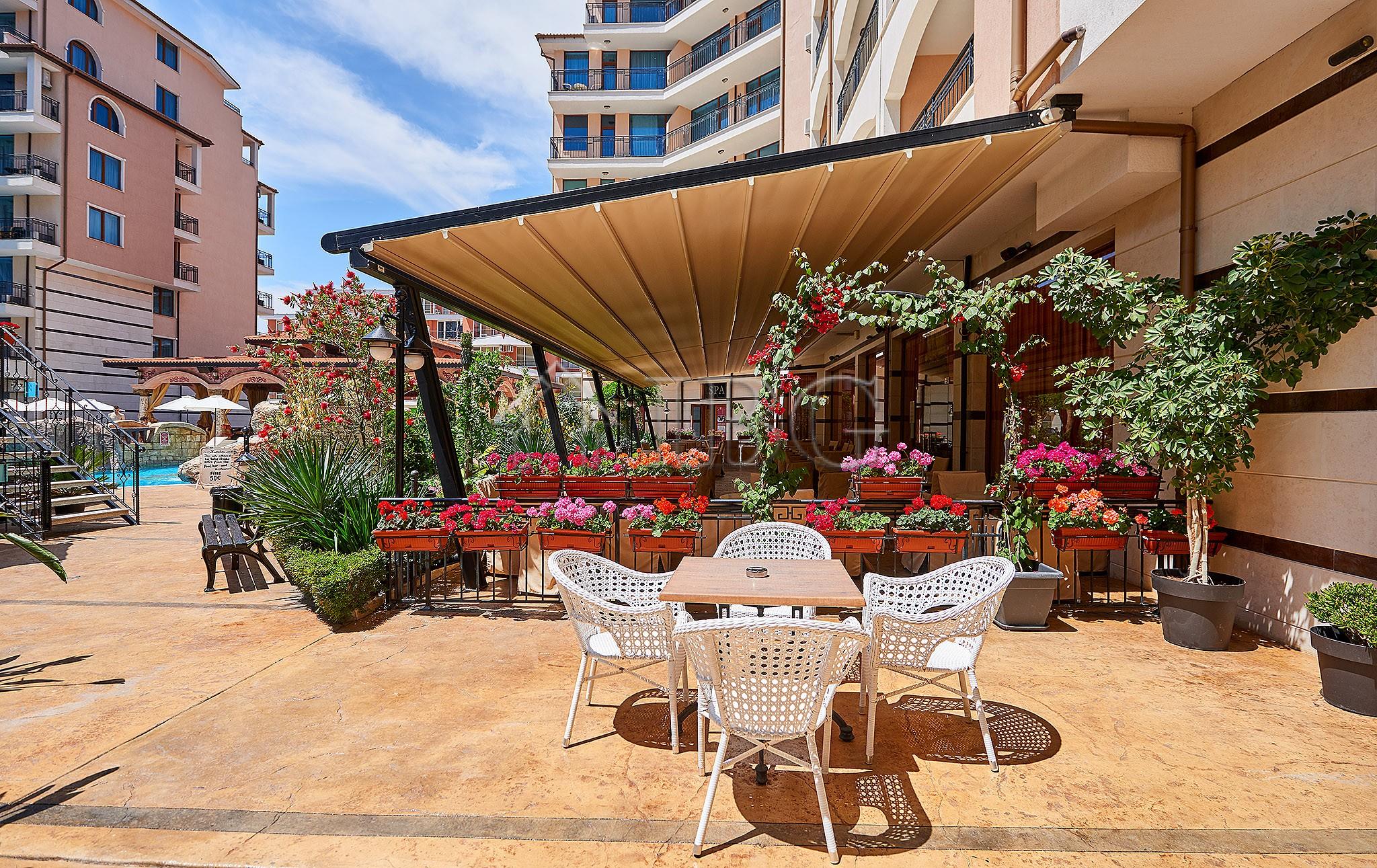 Bright 1-Bedroom Apartment - 200 m from the Beach Karolina Complex — photo 19 of 21