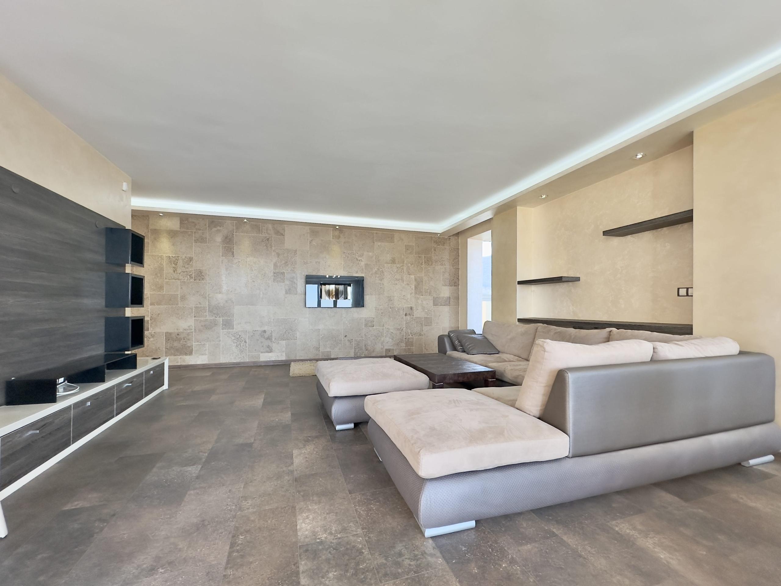 2-Bedroom Penthouse with Sea View in Orhideya Residence, Sveti Vlas — photo 2