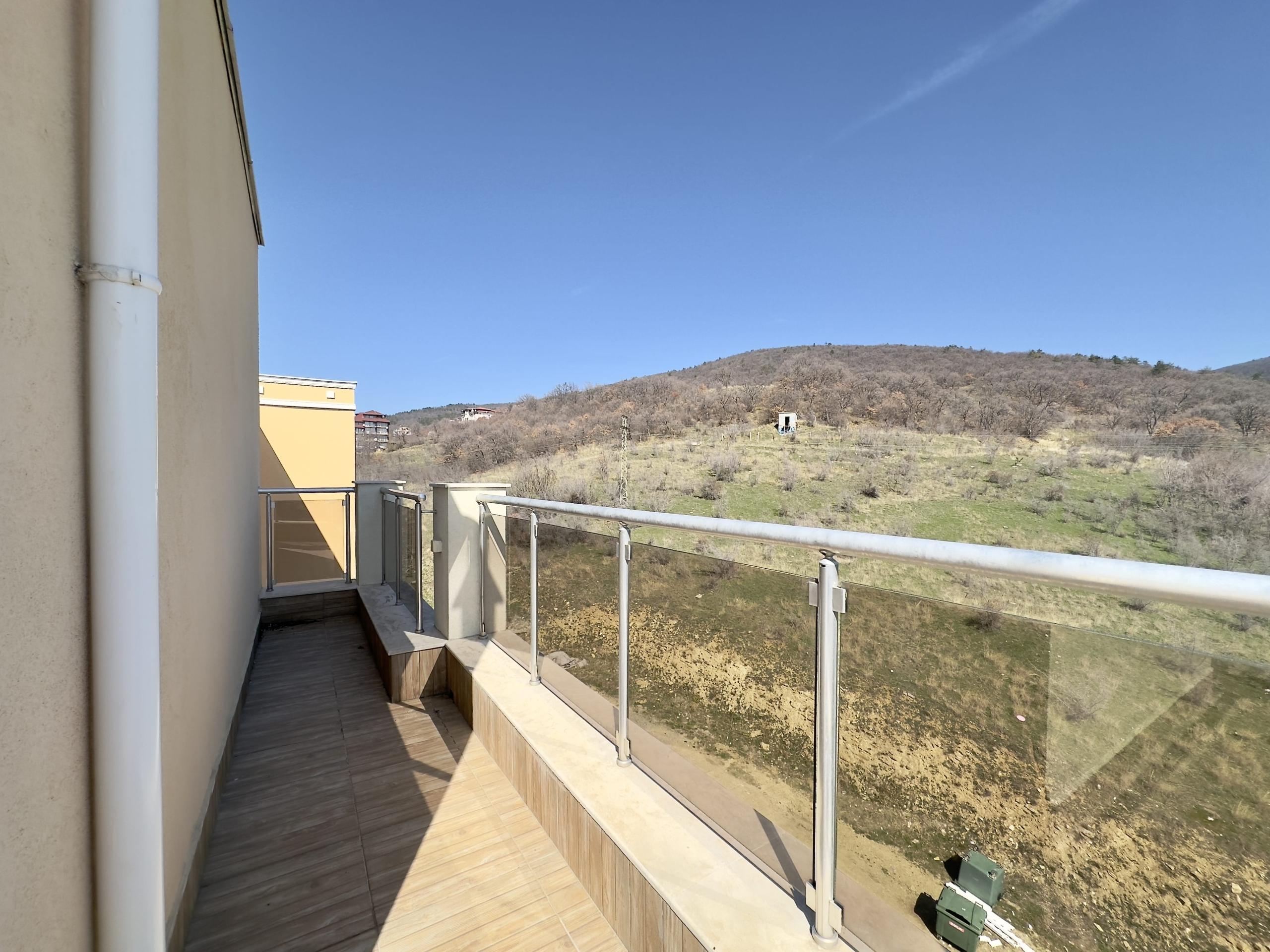 2-Bedroom Penthouse with Sea View in Orhideya Residence, Sveti Vlas — photo 13 of 25