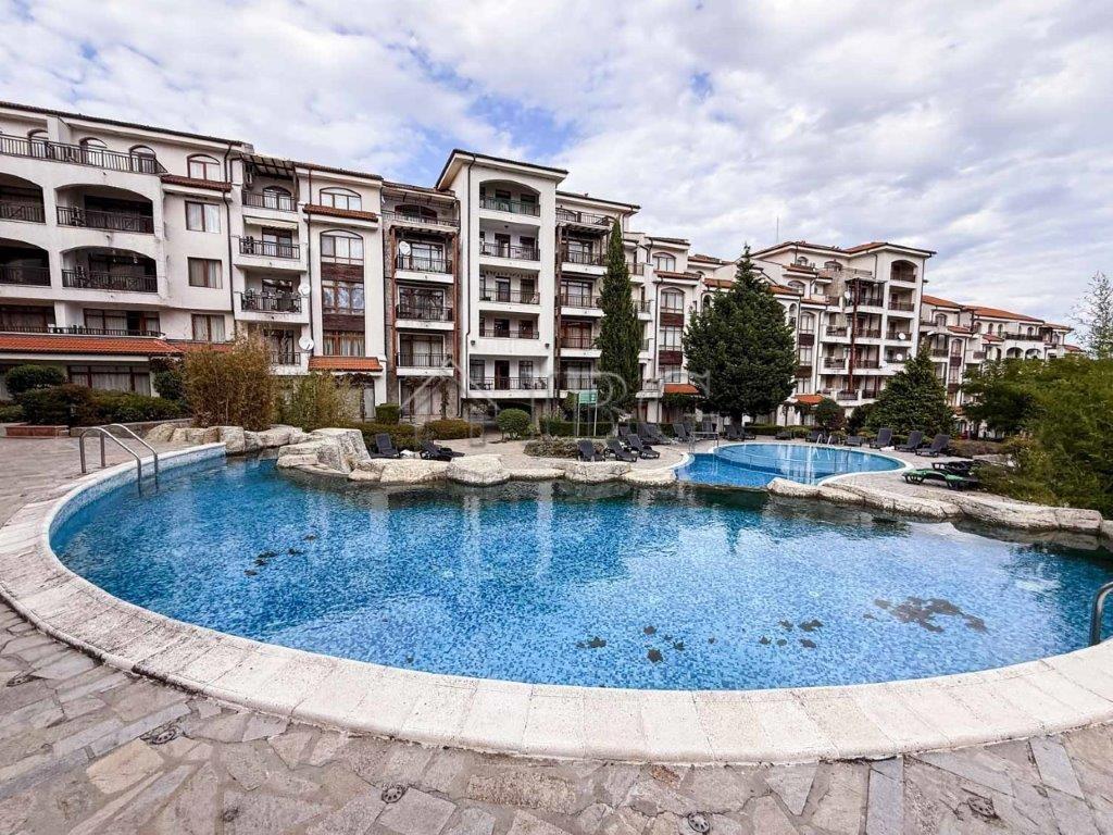 1-Bedroom Apartment with Big Veranda Vineyards Resort, Aheloy — photo 14 of 19