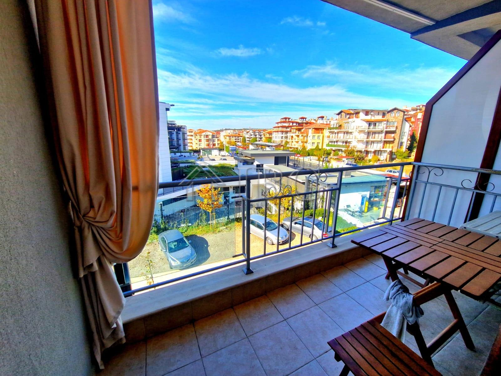 Spacious 1-Bedroom Apartment in Sun Wave, Sveti Vlas — main photo