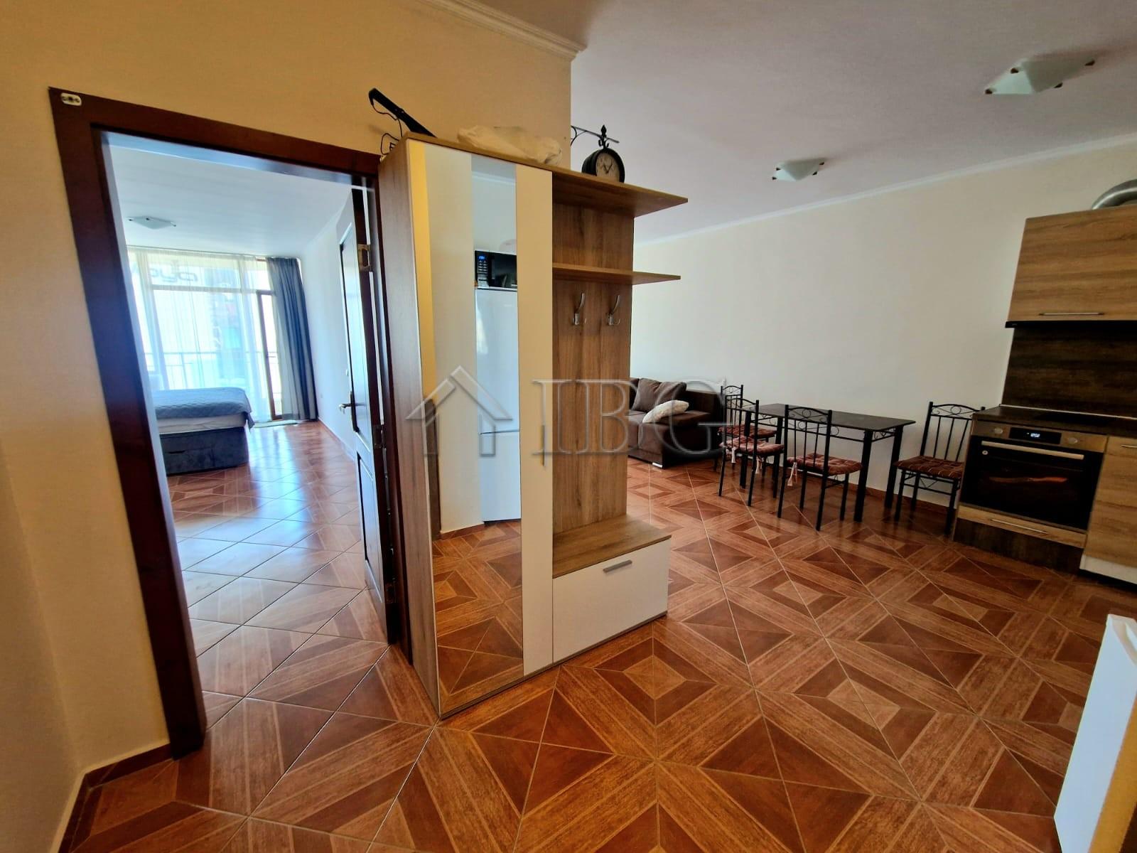 Spacious 1-Bedroom Apartment in Sun Wave, Sveti Vlas — photo 6 of 7