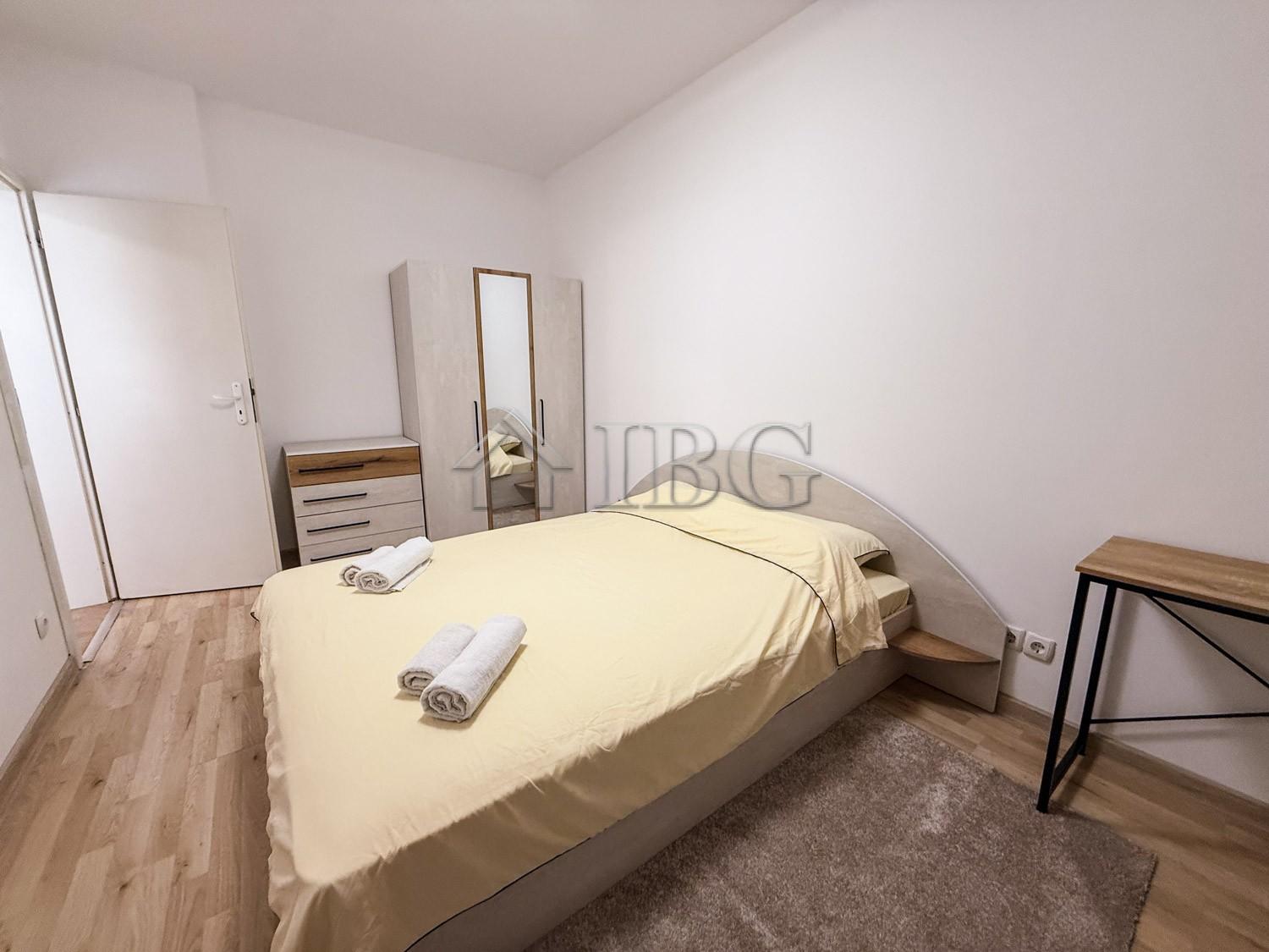 Renovated One-Bedroom Apartment with Large Terrace Barco Del Sol, Sunny Beach — photo 25 of 25