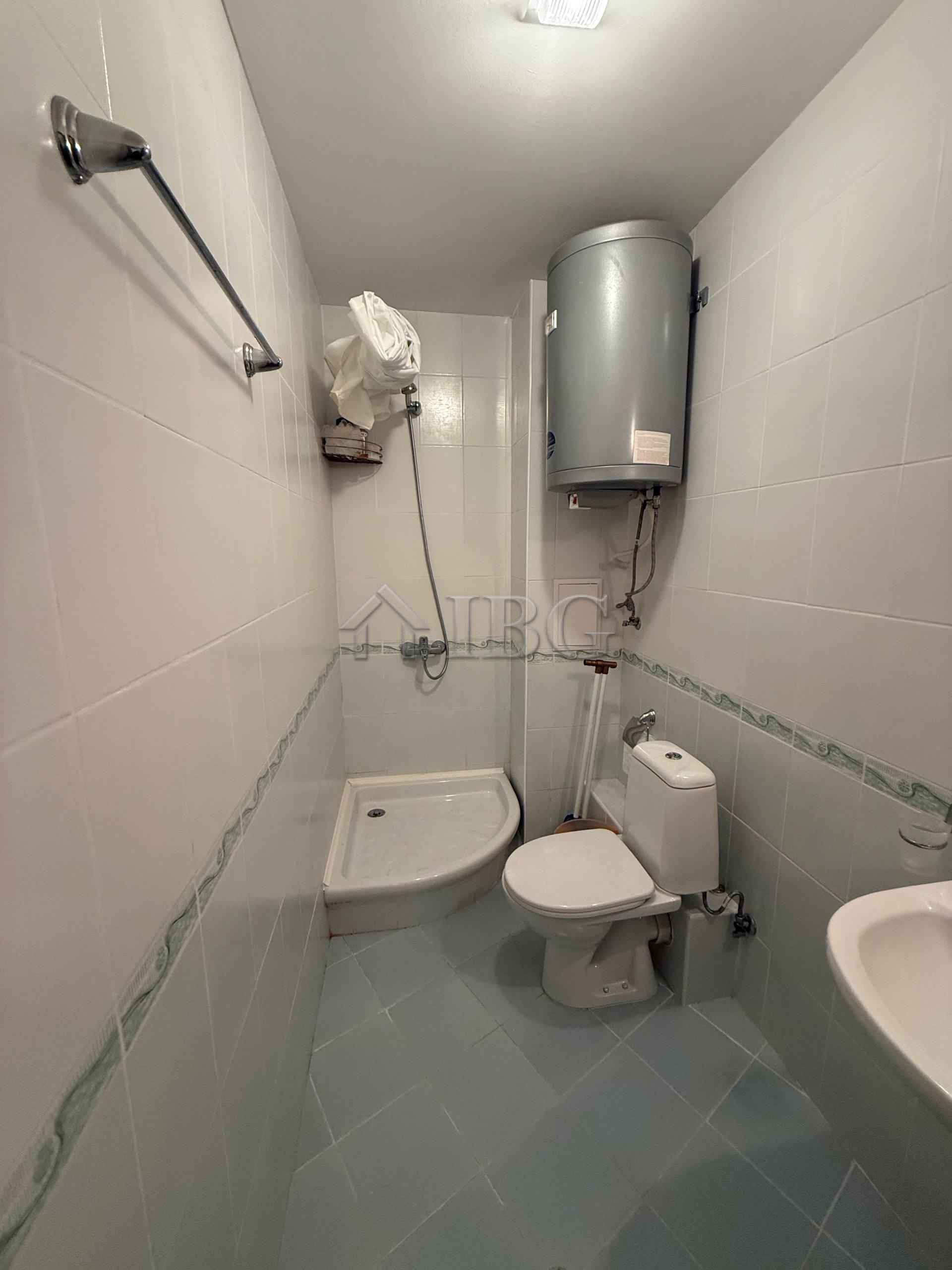 1-Bedroom Apartment with Big Veranda Vineyards Resort, Aheloy — photo 8 of 19