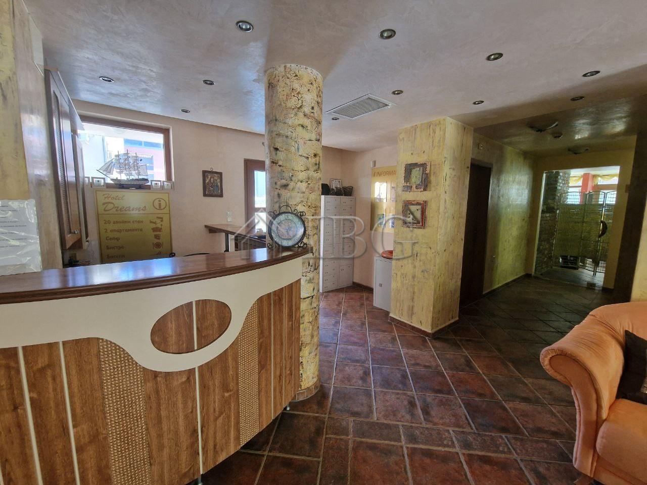 Hotel with 26 Units and Pool, Nessebar - 800 m from the Beach — photo 8 of 9