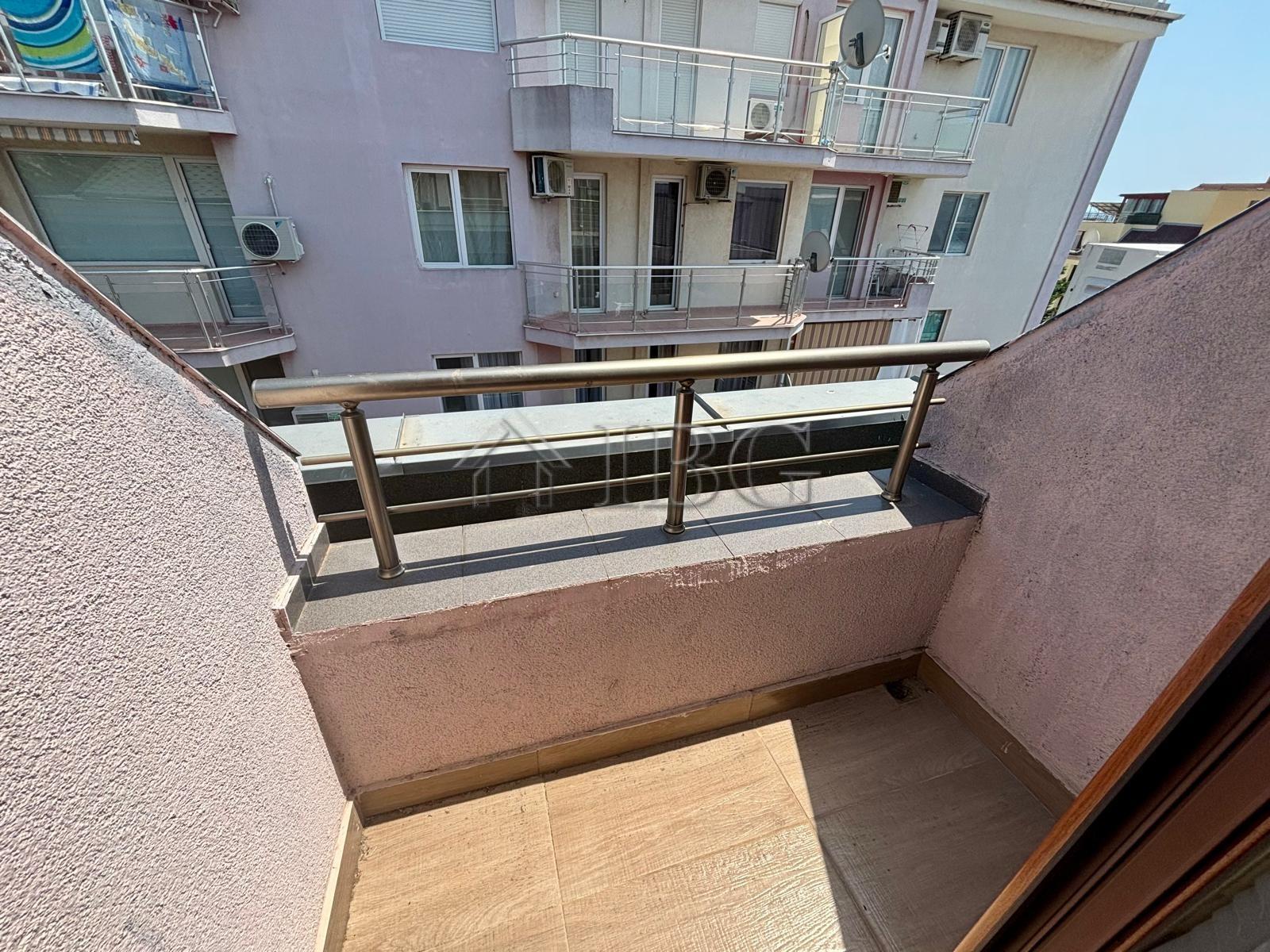 2-Bedroom Apartment with Sea View, 4 Balconies & Terrace - Nov Izgrev, Sveti Vlas — photo 19 of 25