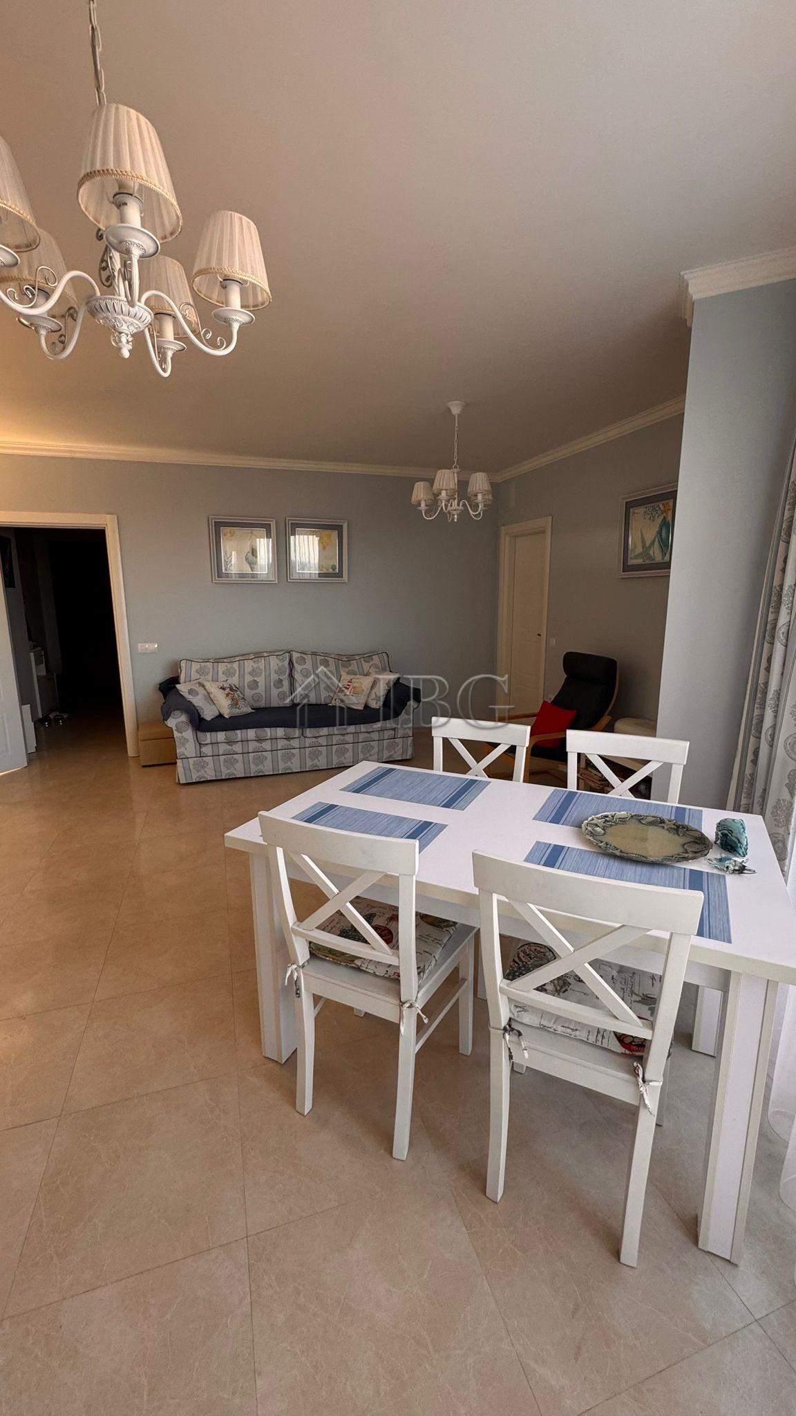 Two-Bedroom Apartment with Sea & Mountain View in Villa Florence, Sveti Vlas — photo 8 of 19