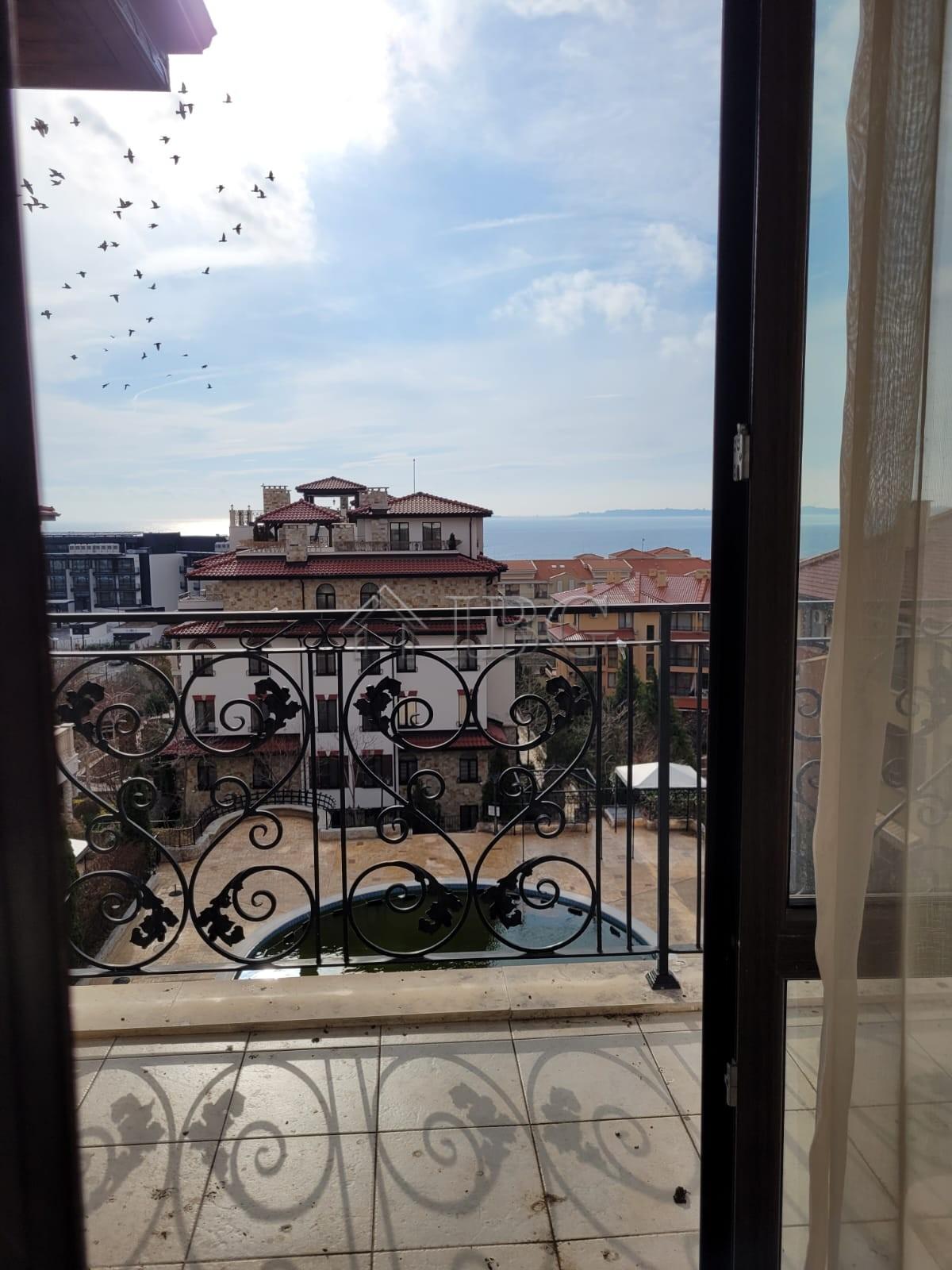 Luxurious Three-Level Maisonette with Sea Views in Arthur Complex, Sveti Vlas — photo 3