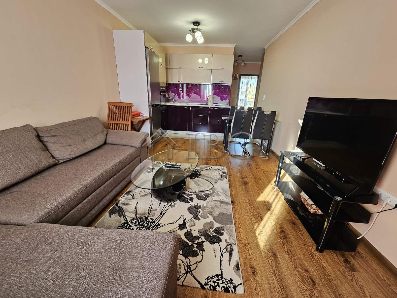 Spacious 2-Bedroom Apartment with Partial Sea View in Villa Katerina, Ravda — photo 8 of 21