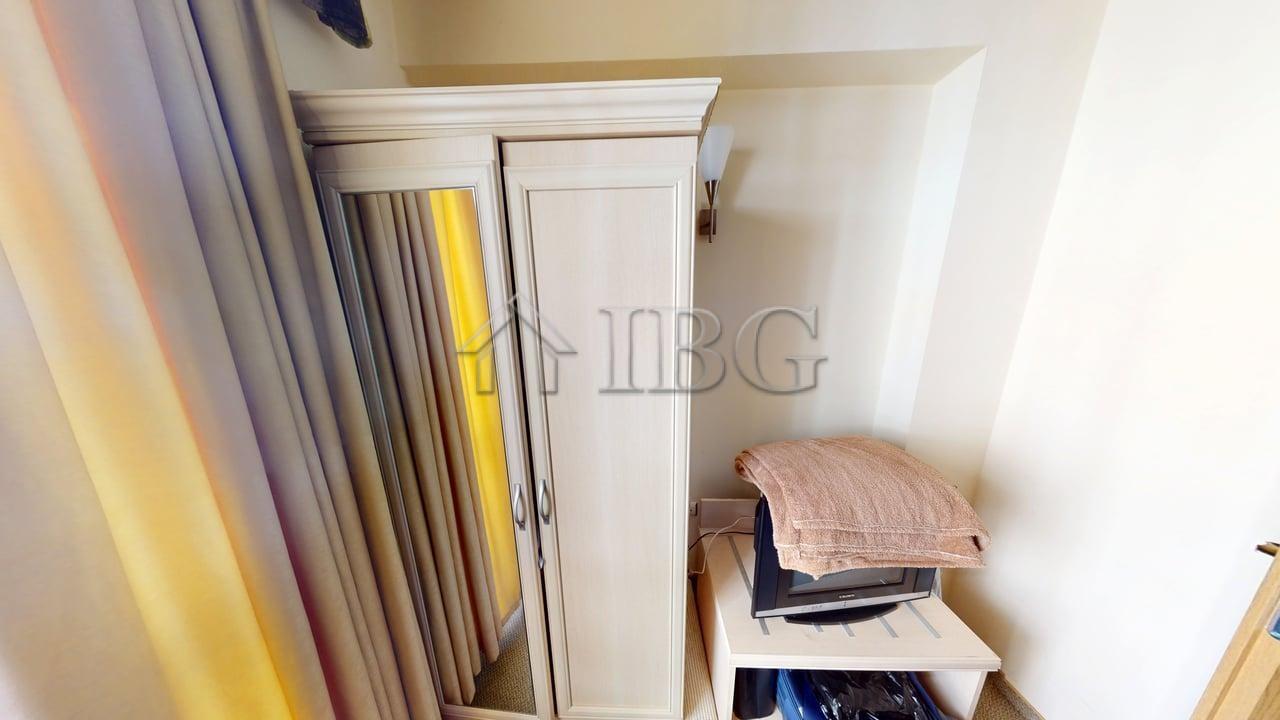 2-Bedroom Apartment in the Avalon Complex, Sunny Beach — photo 12 of 25