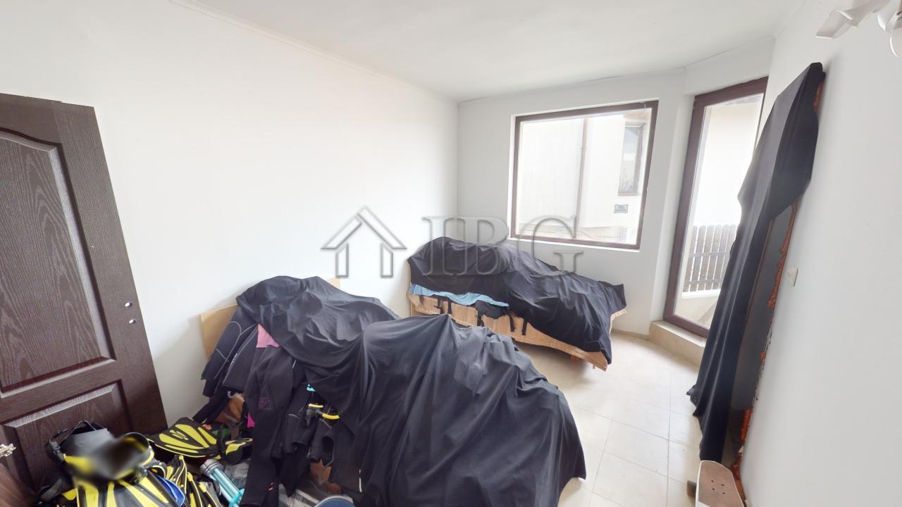 2-Bedroom Apartment in Bay View Villas, Kosharitsa — photo 12 of 20