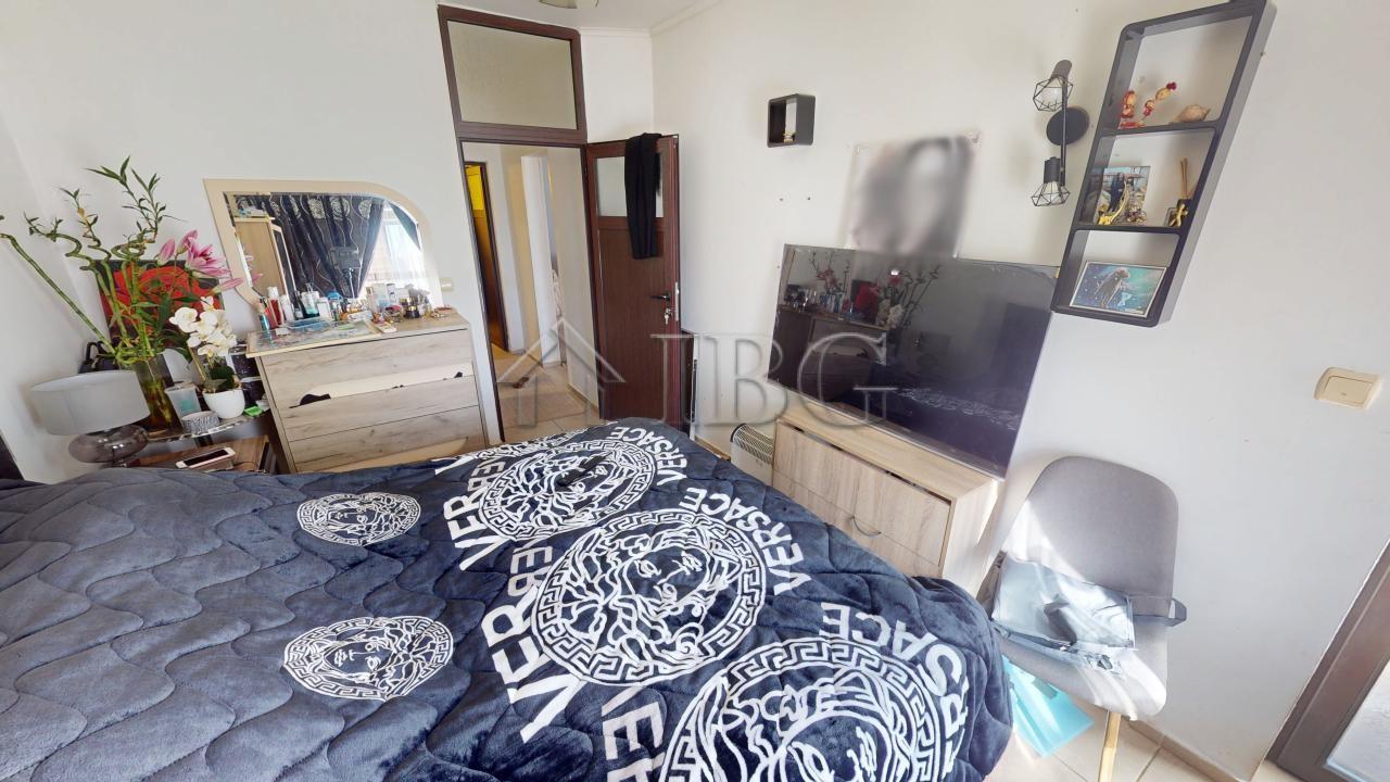 2-Bedroom Apartment in Bay View Villas, Kosharitsa — photo 10 of 25