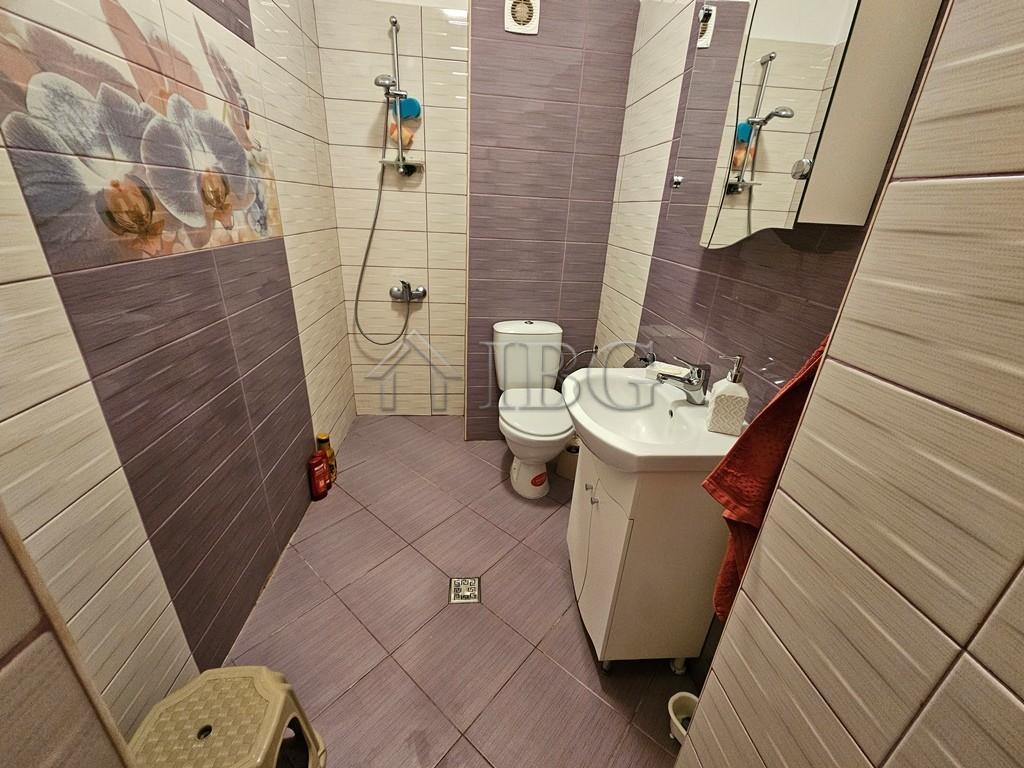 Large 4-Storey House with Panoramic Sea Views, Sveti Vlas — photo 24 of 25