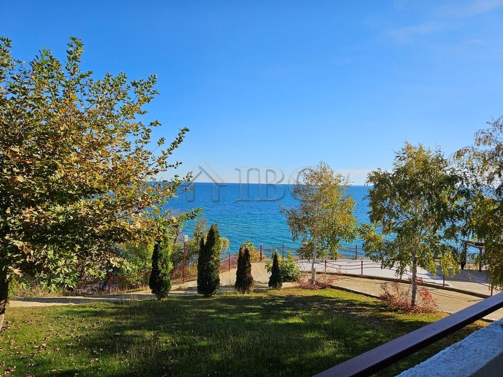 2-Bedroom Sea View Apartment, Front Line - Panorama Fort Beach, Sveti Vlas — photo 7 of 25