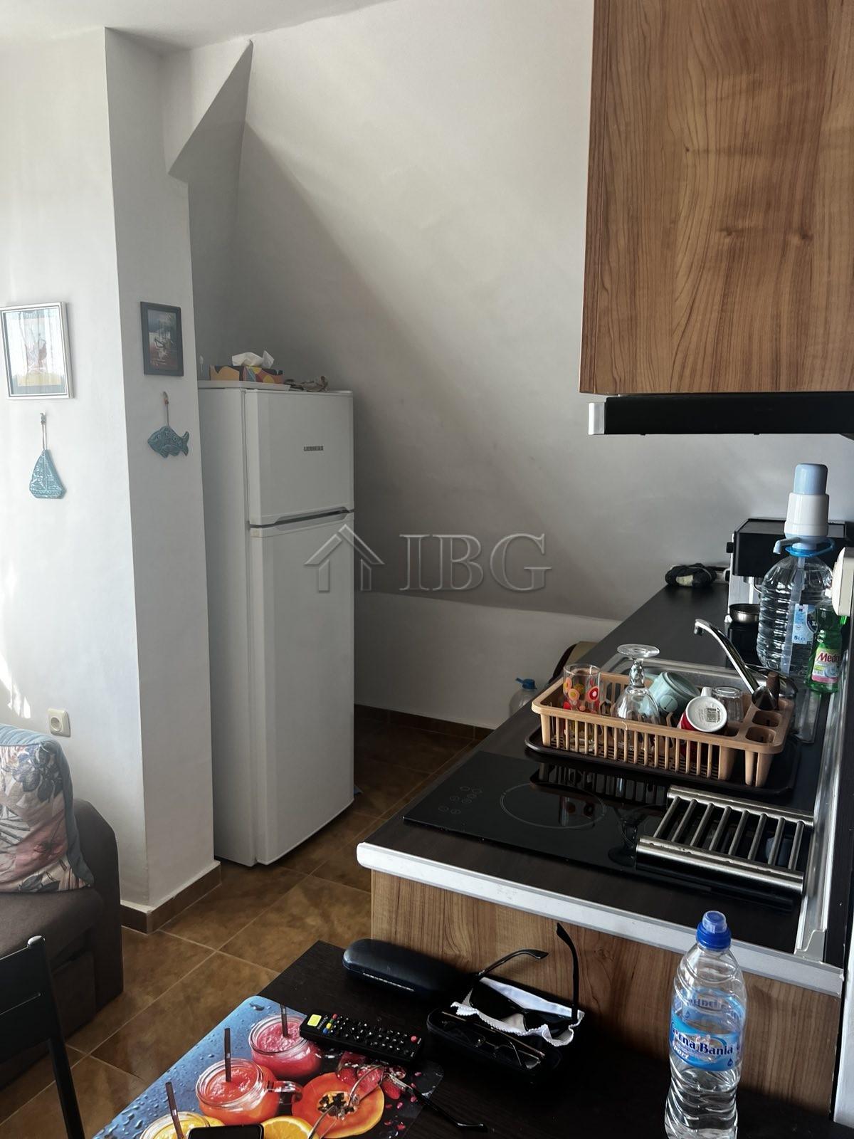 1-Bedroom Apartment with Sea View in Residential Building, Ravda — photo 7 of 20