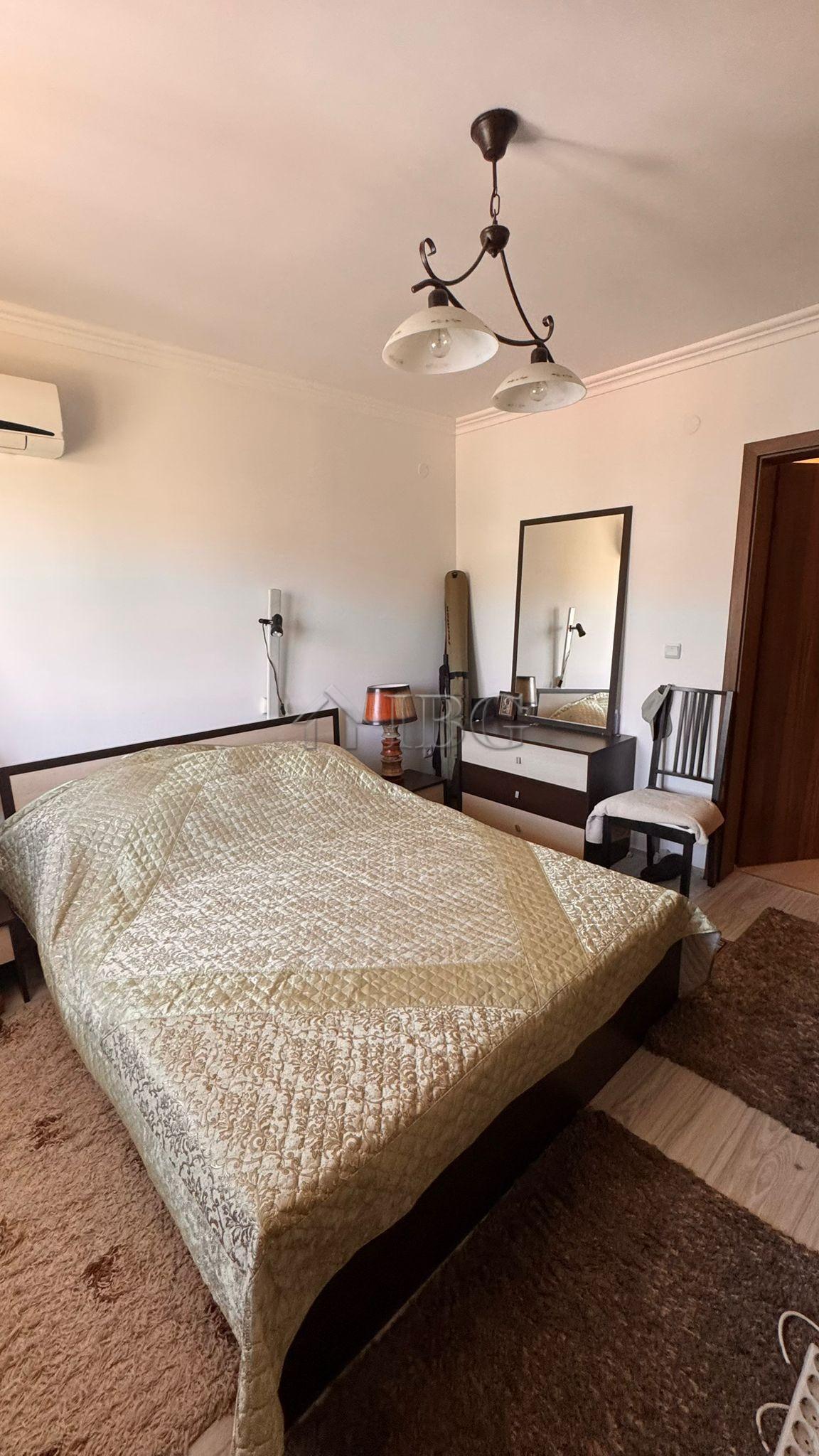 Two-Bedroom Apartment with Sea View in Centaur Complex, Sveti Vlas — photo 12 of 16