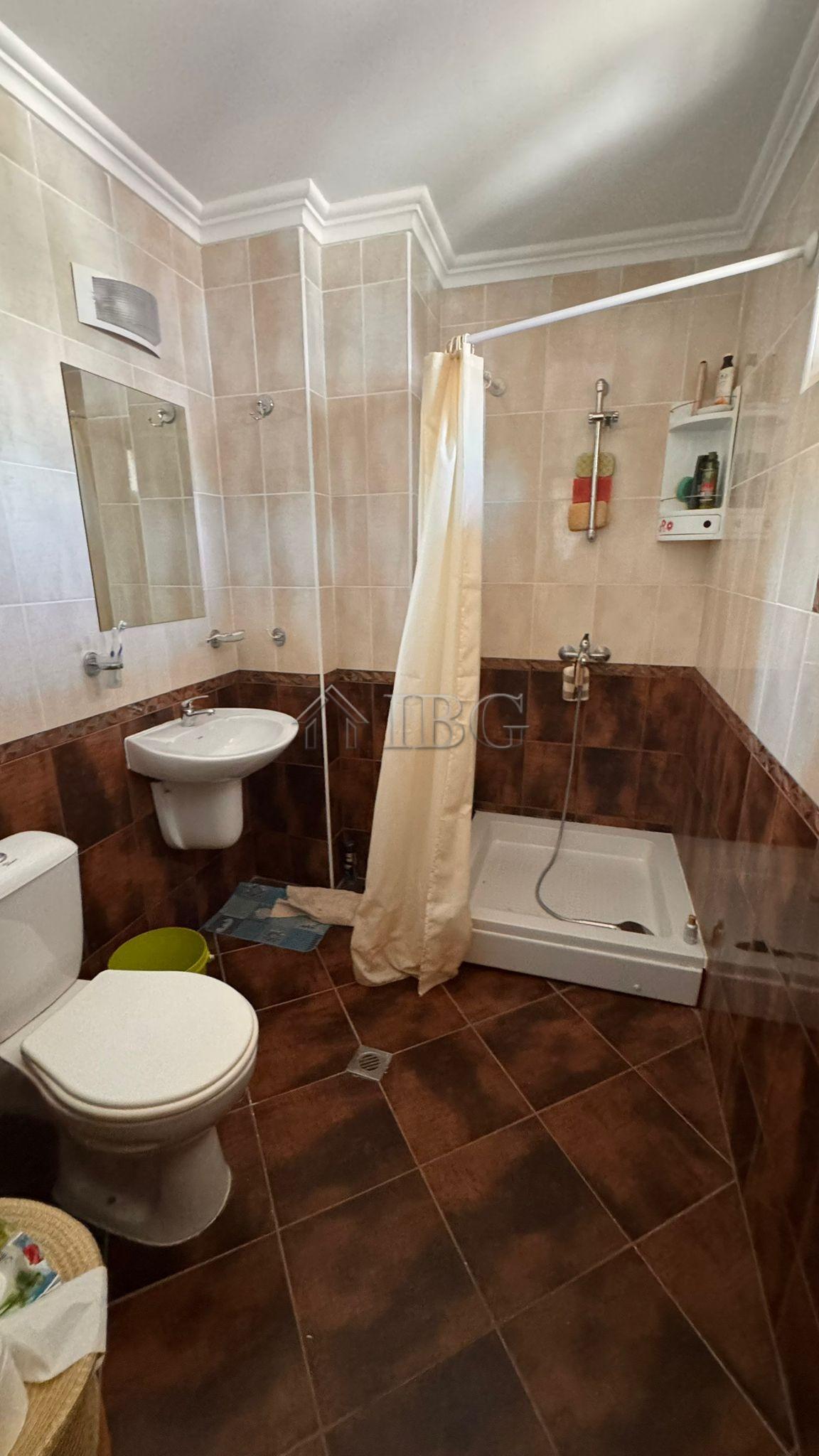 Two-Bedroom Apartment with Sea View in Centaur Complex, Sveti Vlas — photo 15 of 16