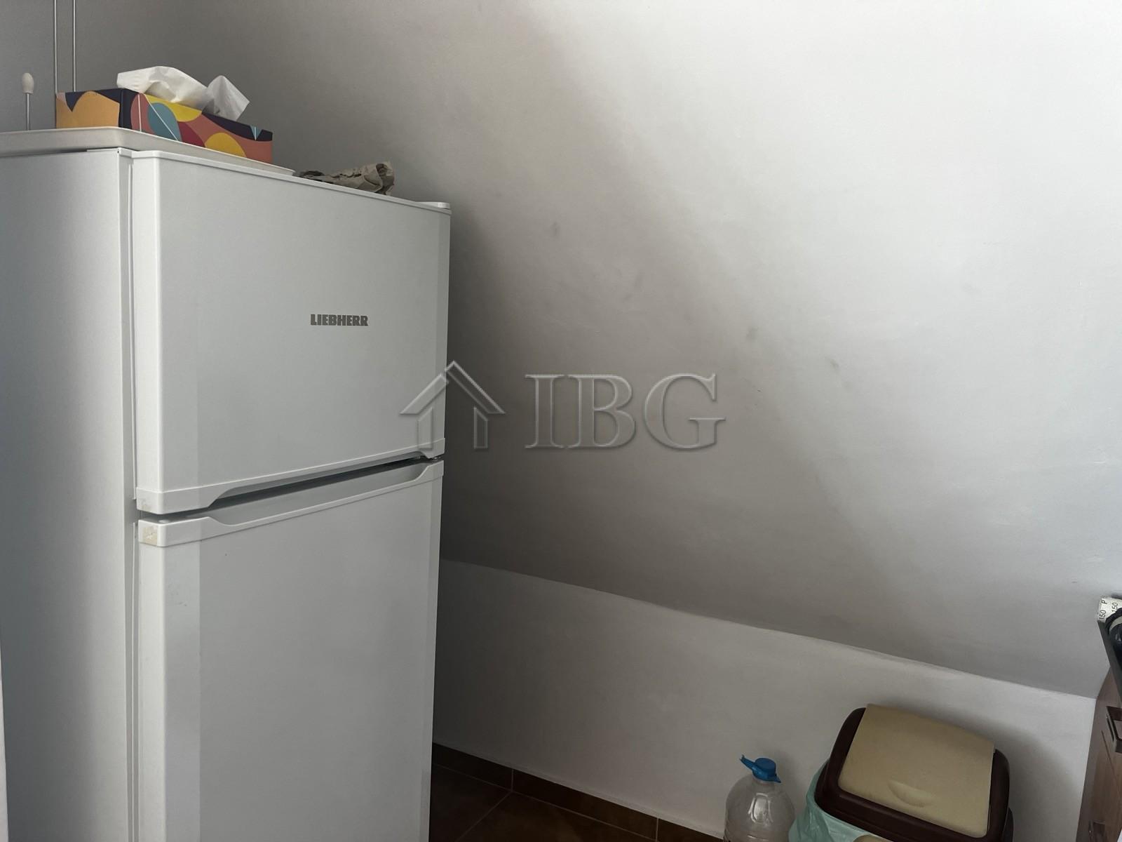 1-Bedroom Apartment with Sea View in Residential Building, Ravda — photo 10 of 20