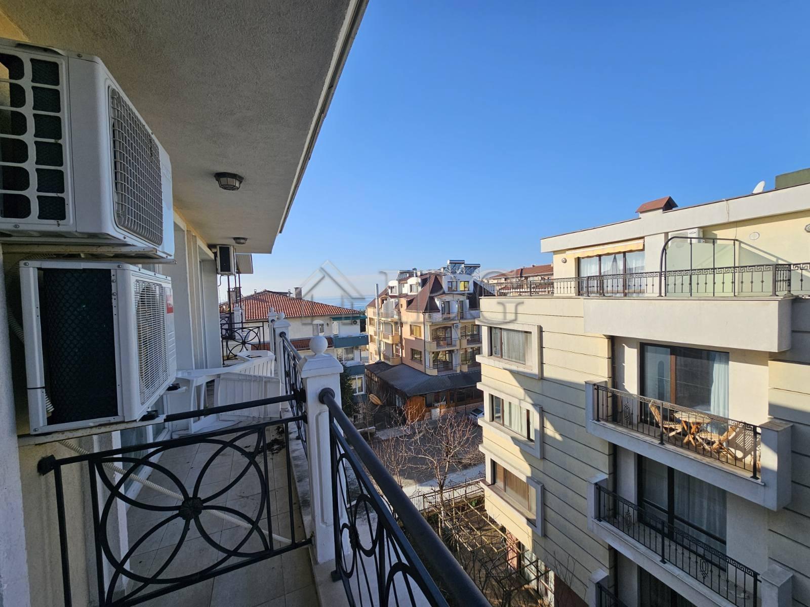 Spacious 2-Bedroom Apartment with Partial Sea View in Villa Katerina, Ravda — photo 4 of 21