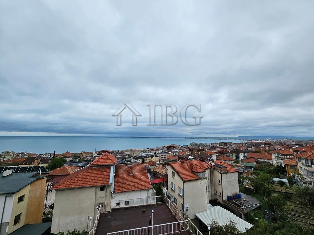 Large 4-Storey House with Panoramic Sea Views, Sveti Vlas — photo 6 of 25