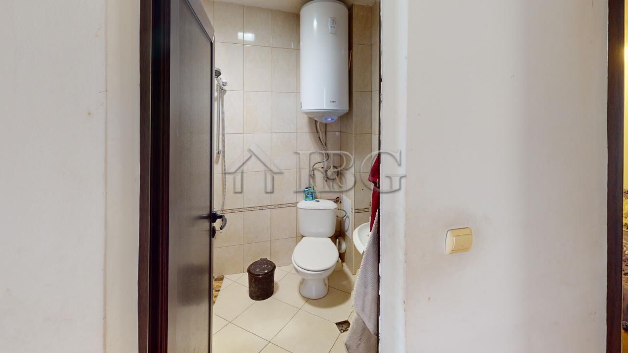 2-Bedroom Apartment in Bay View Villas, Kosharitsa — photo 20 of 25