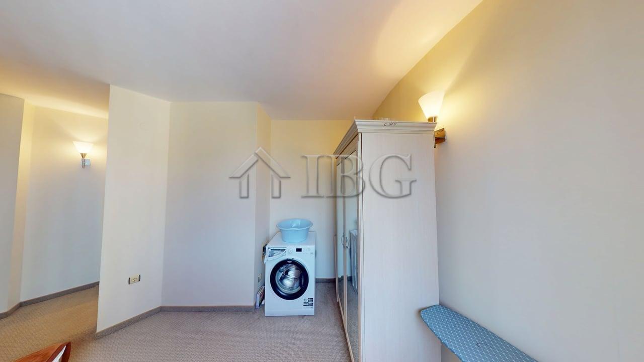2-Bedroom Apartment in the Avalon Complex, Sunny Beach — photo 18 of 25