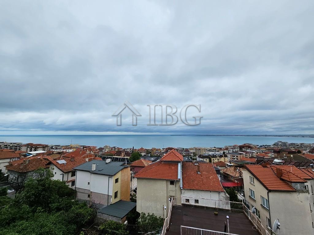 Large 4-Storey House with Panoramic Sea Views, Sveti Vlas — photo 4 of 25