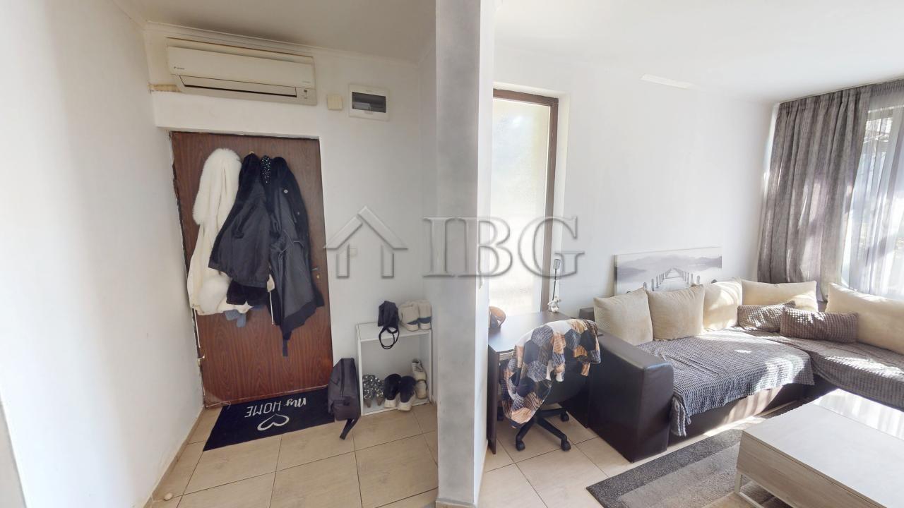 2-Bedroom Apartment in Bay View Villas, Kosharitsa — photo 5
