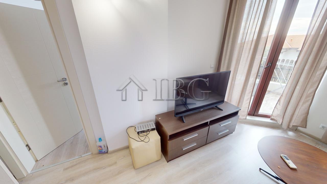 2-Bedroom Apartment in Bay View Villas, Kosharitsa — photo 7 of 25
