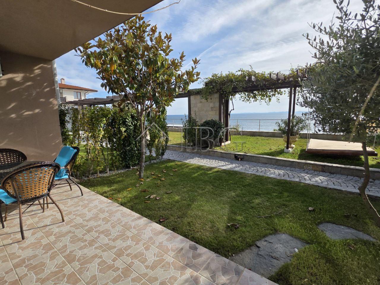 1-Bedroom Apartment with Sea View in Dolce Vita 2, Sveti Vlas — photo 8 of 22