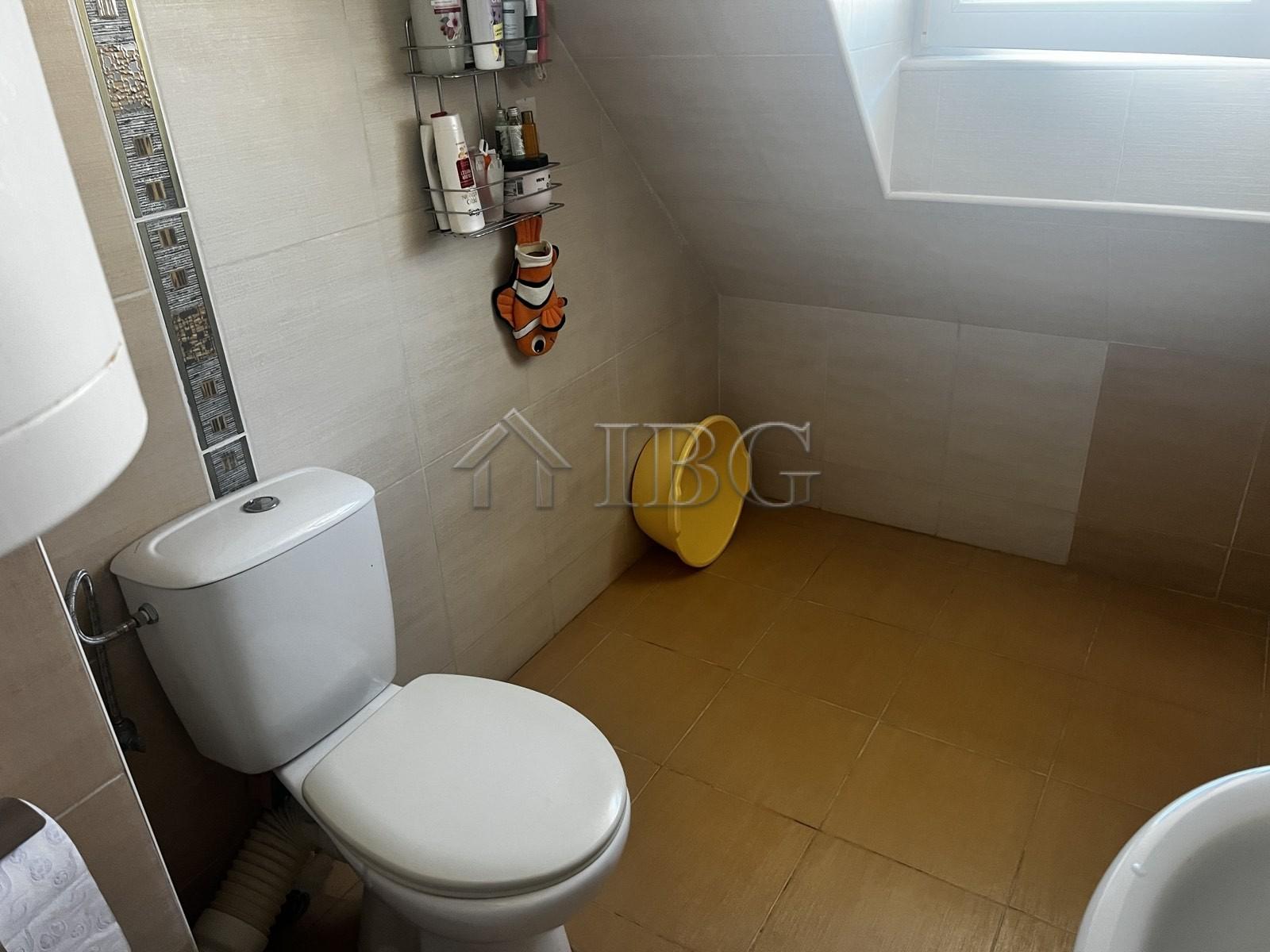 1-Bedroom Apartment with Sea View in Residential Building, Ravda — photo 18 of 20