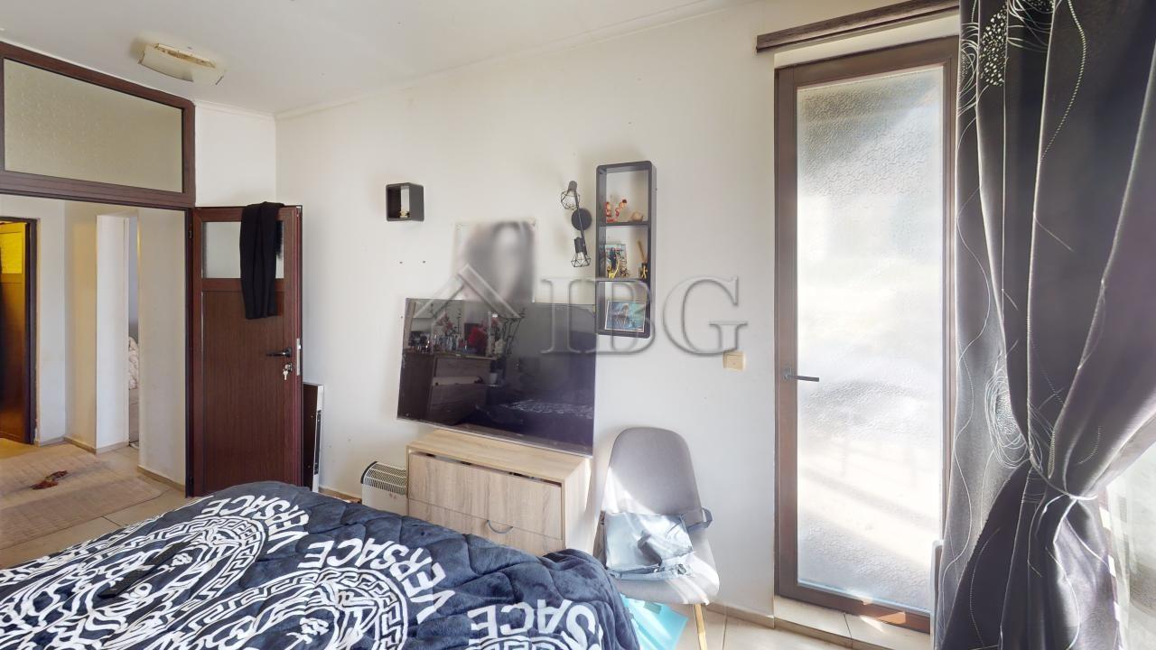 2-Bedroom Apartment in Bay View Villas, Kosharitsa — photo 11 of 25