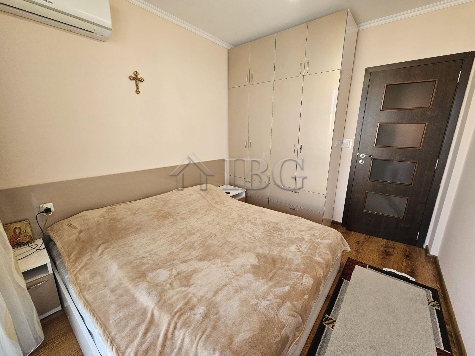 Spacious 2-Bedroom Apartment with Partial Sea View in Villa Katerina, Ravda — photo 2
