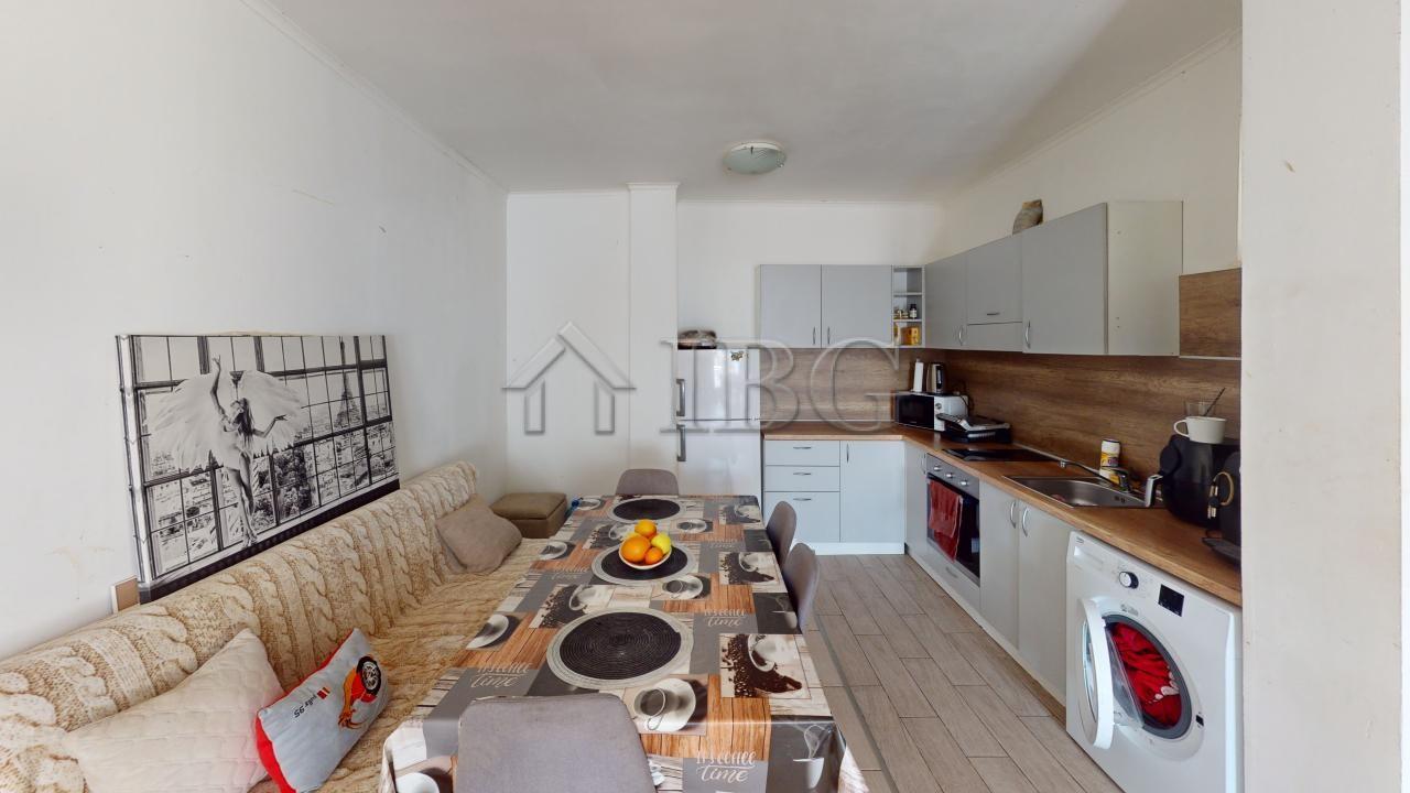 2-Bedroom Apartment in Bay View Villas, Kosharitsa — photo 7 of 25