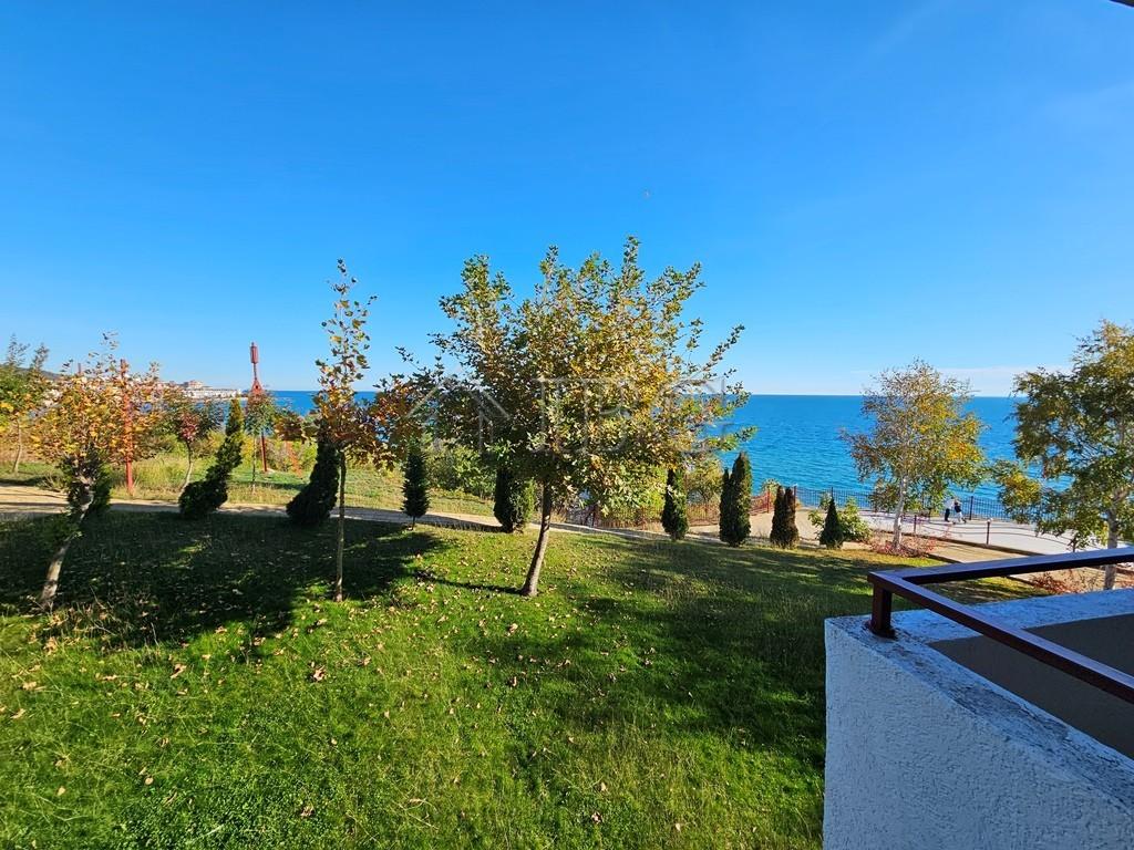 2-Bedroom Sea View Apartment, Front Line - Panorama Fort Beach, Sveti Vlas — photo 5