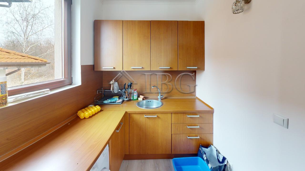 2-Bedroom Apartment in Bay View Villas, Kosharitsa — photo 11 of 25