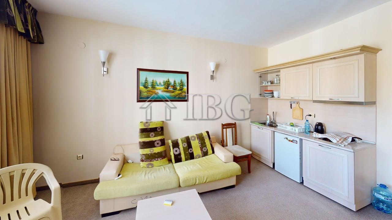 2-Bedroom Apartment in the Avalon Complex, Sunny Beach — photo 4 of 25
