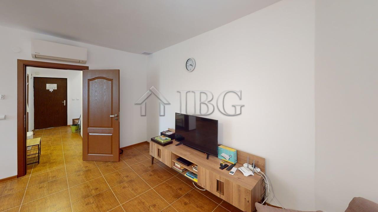 2-Bedroom Maisonette in Bay View Villas Complex, Kosharitsa — photo 9 of 25
