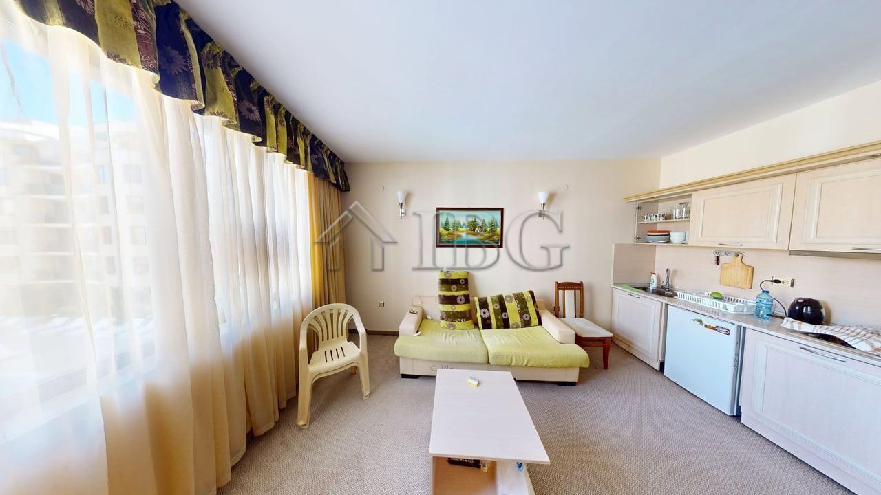 2-Bedroom Apartment in the Avalon Complex, Sunny Beach — photo 2