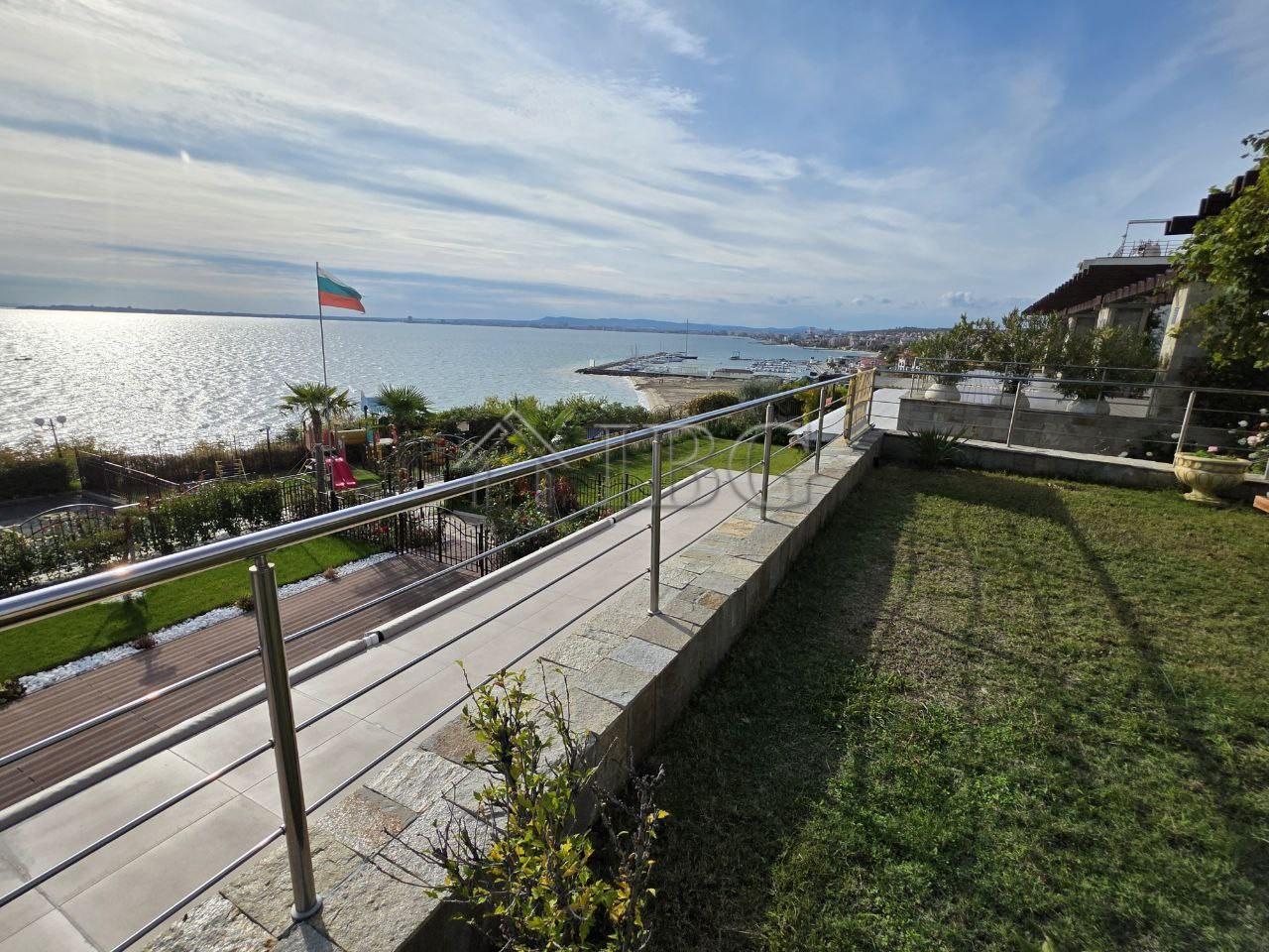 1-Bedroom Apartment with Sea View in Dolce Vita 2, Sveti Vlas — photo 6 of 22