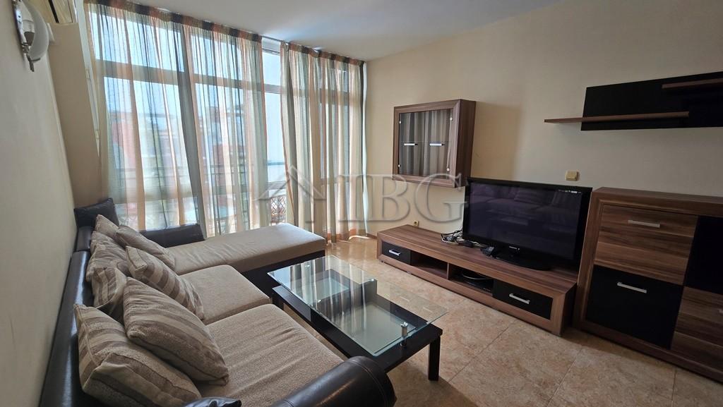 Two-Bedroom Apartment in Elite 4 Complex, Sunny Beach — photo 2
