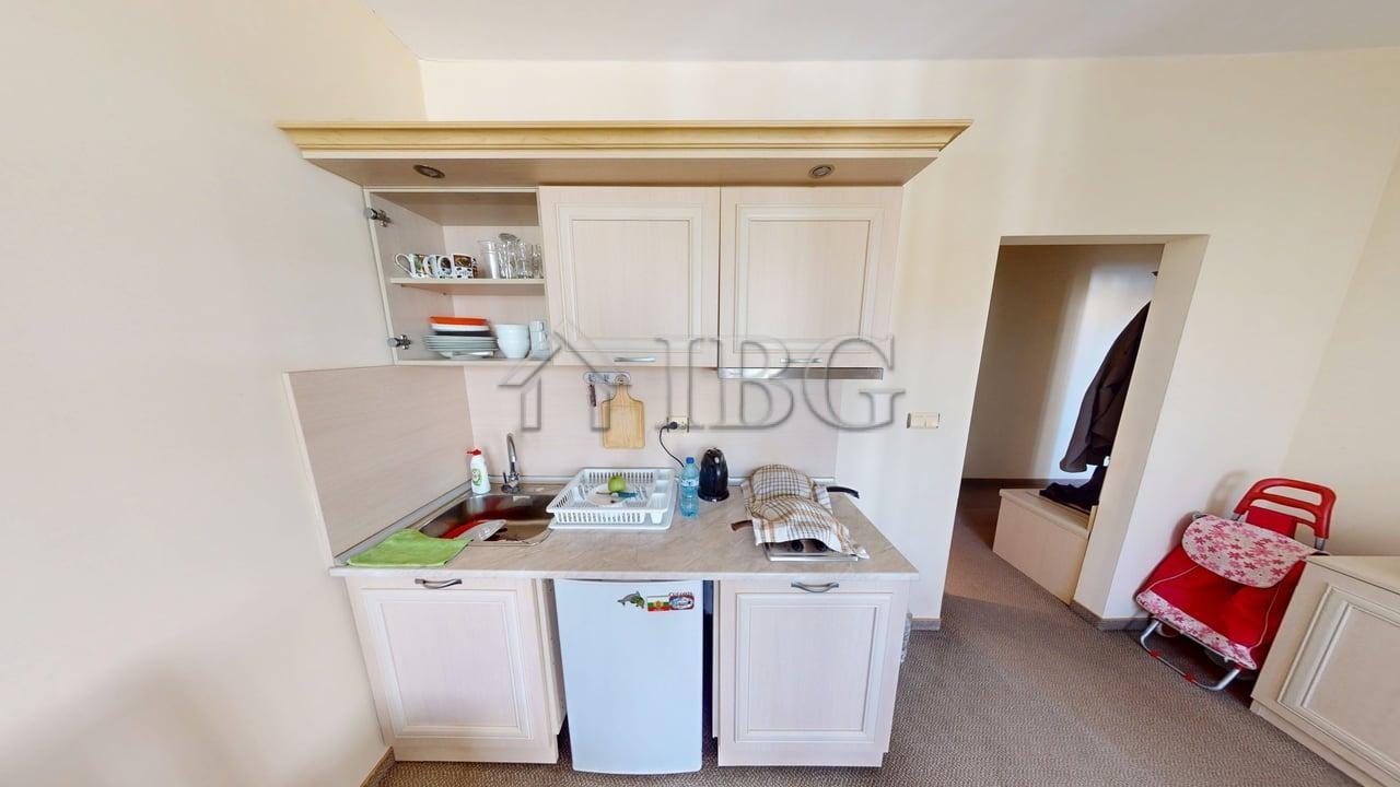 2-Bedroom Apartment in the Avalon Complex, Sunny Beach — photo 8 of 25