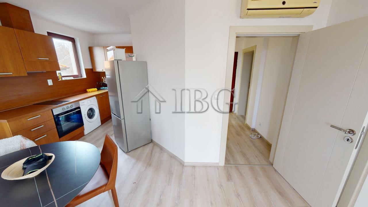 2-Bedroom Apartment in Bay View Villas, Kosharitsa — photo 9 of 25