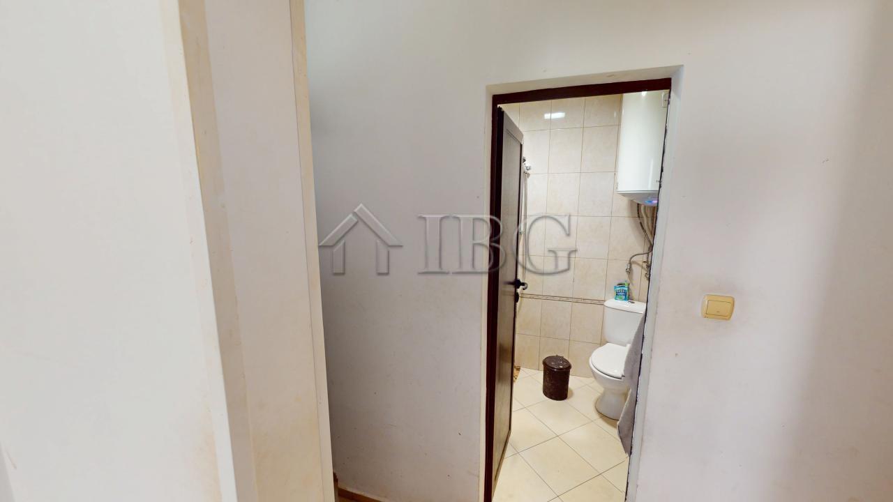 2-Bedroom Apartment in Bay View Villas, Kosharitsa — photo 18 of 25